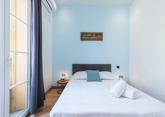 Garibaldi Square - Cosy 1Bdr In The Old Town